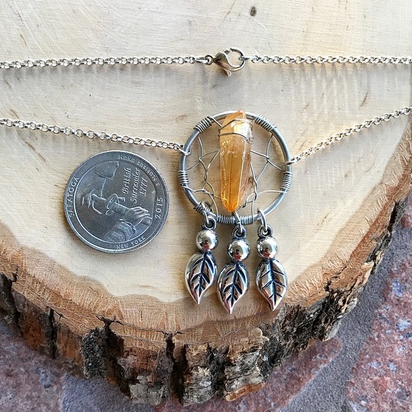 Boho wire wrap orange aura crystal dream catcher - Picture 4 of 8